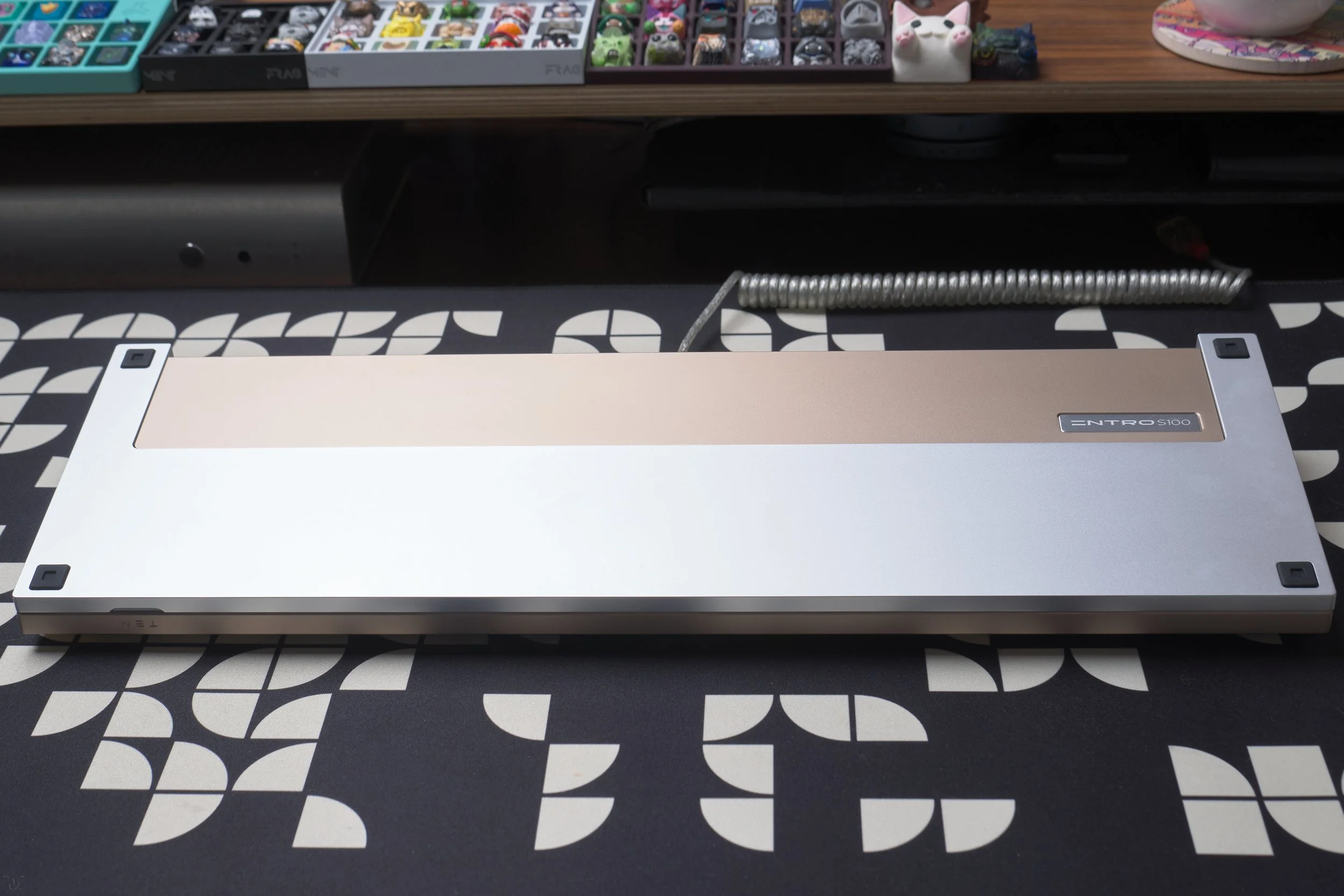 Vertex Intro S100 — Lightning Keyboards